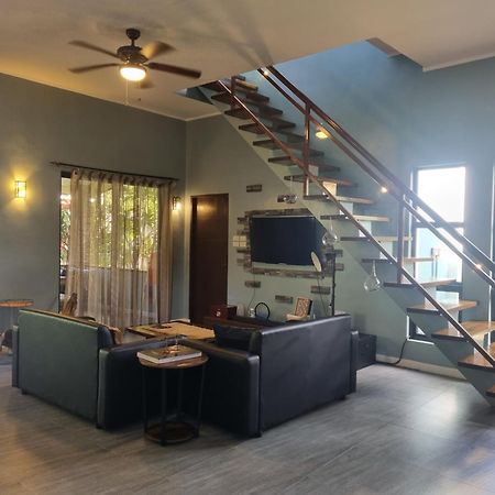 Bed and Breakfast Anahaw Эль-Нидо Экстерьер фото